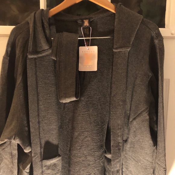 BNWT Savage Fenty Speed Racer Robe Night Gram Grey Large - Picture 2 of 4